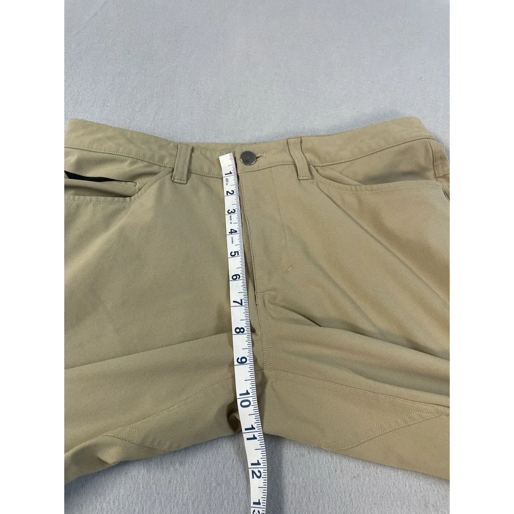 Lululemon Mens Tan Flat Front Pockets Straight Leg Chino Pants Size 31